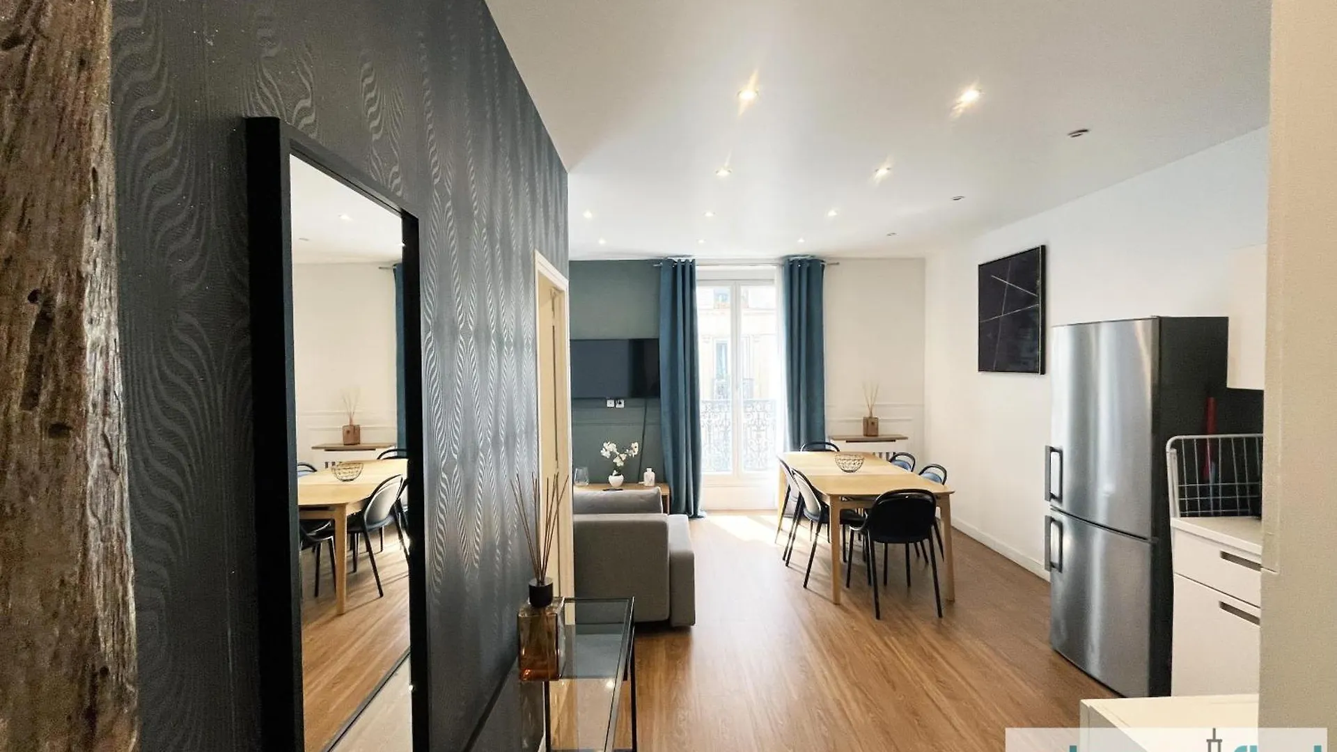 Urban Flat 24 - Charming In Apartament Paryż